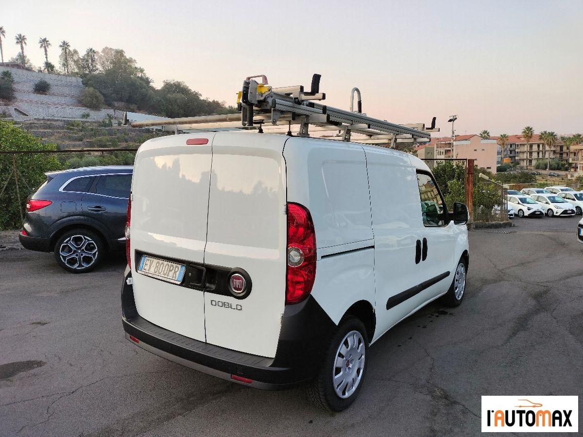 FIAT - Doblò Cargo 1.6 mjt 16v SX 105cv