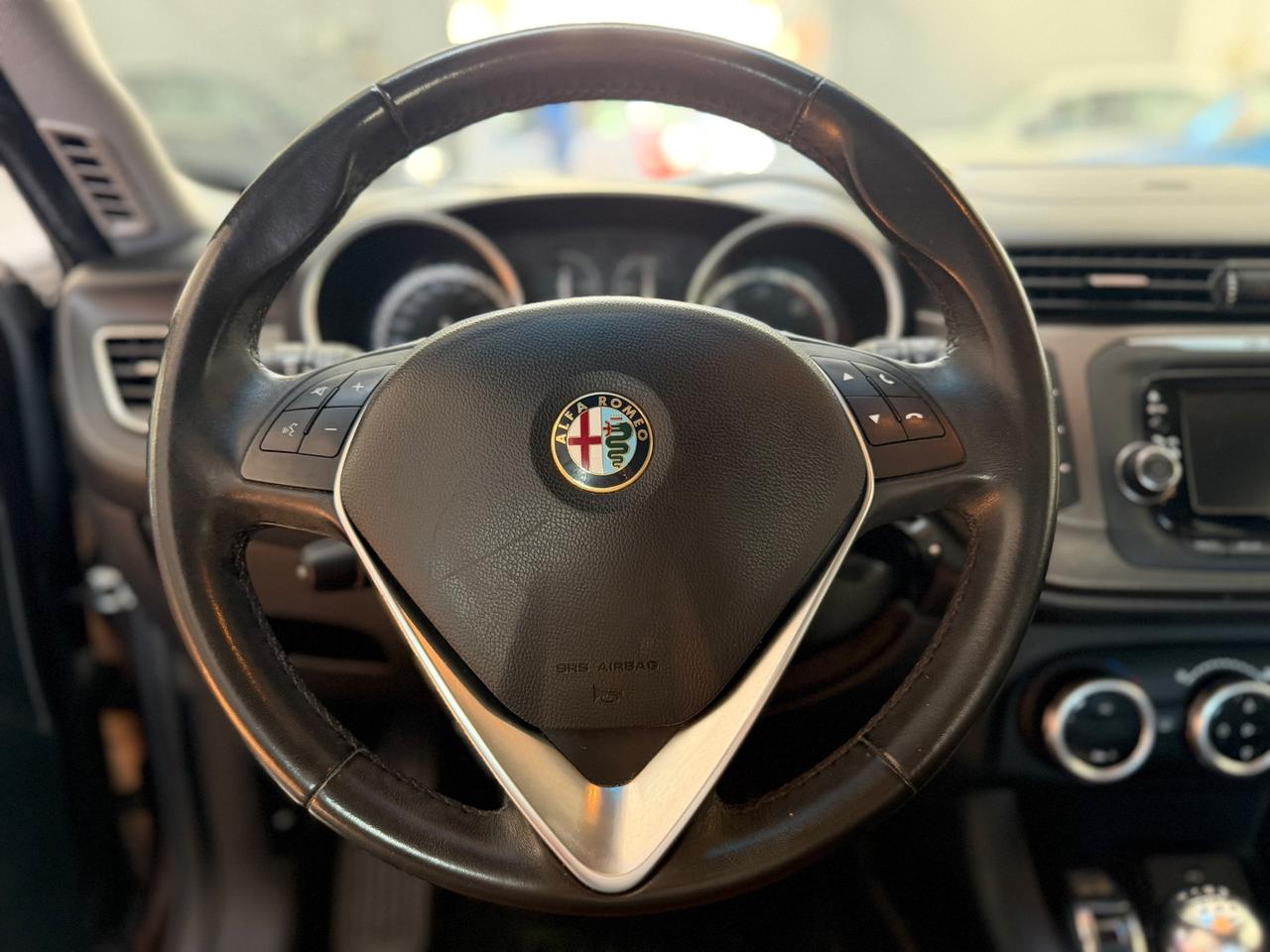 Alfa Romeo Giulietta 1.6 JTDm-2 105 CV Exclusive