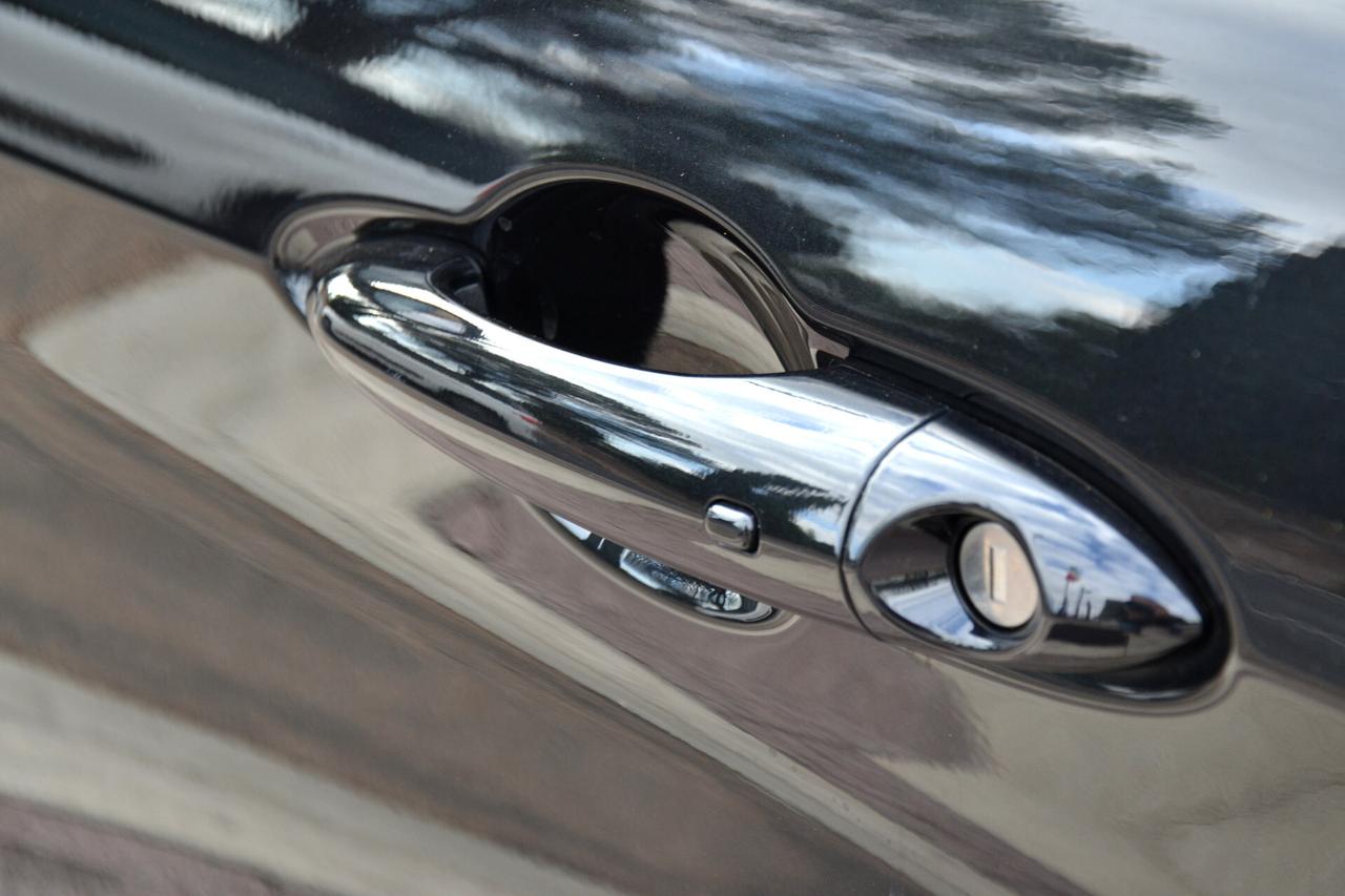 Alfa Romeo Giulia 2.0 200CV AT8 NAV LED RCAM PDC *PREZZO VERO*