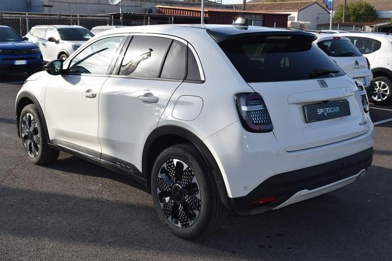FIAT 600 1.2 Hybrid 100cv La Prima