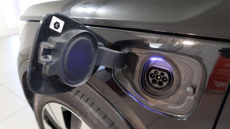 Volvo XC40 Recharge T4 Plug-in Hybrid auto Recharge Inscription Expression