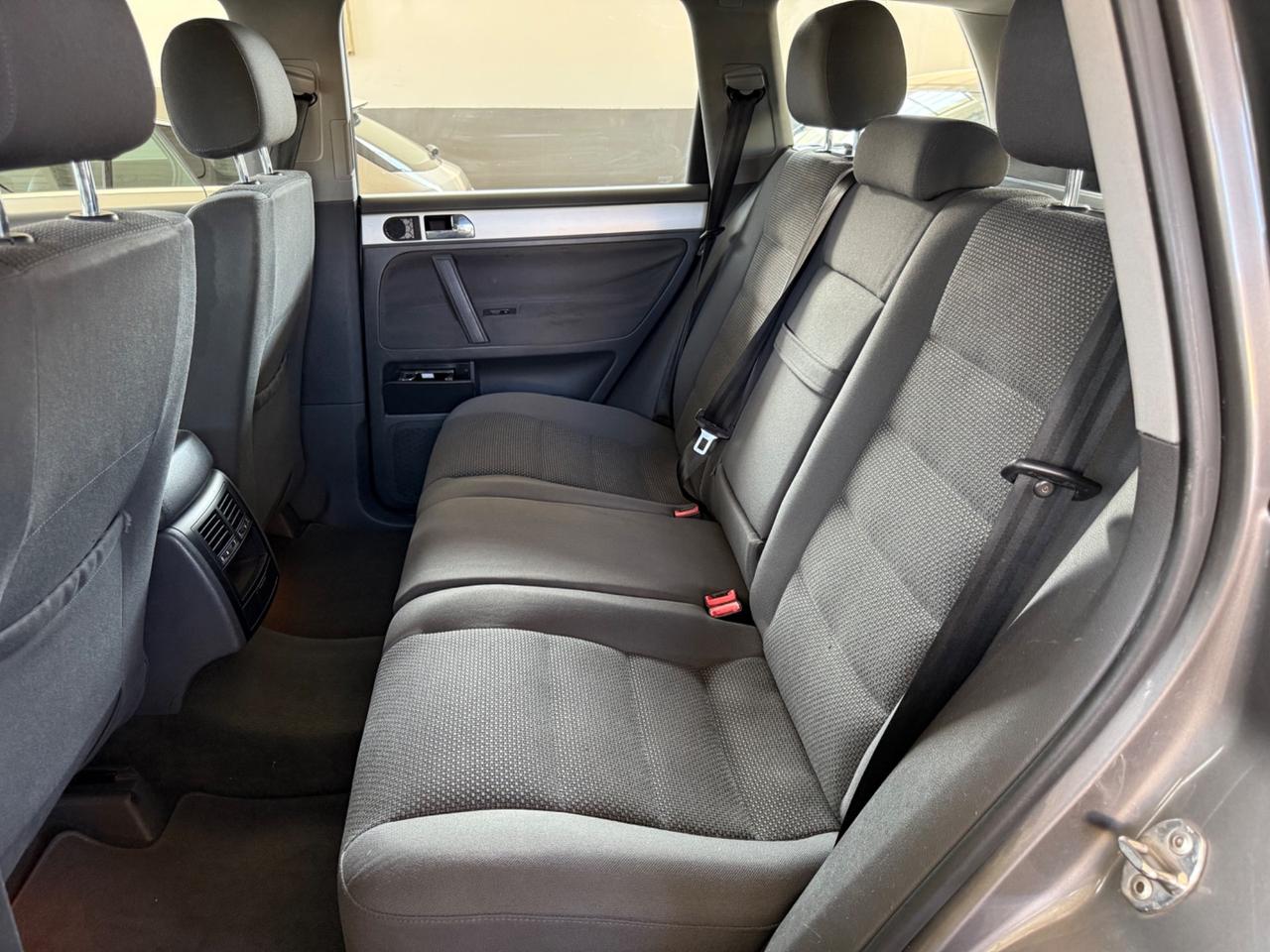 Volkswagen Touareg 2.5 R5 TDI DPF tiptronic