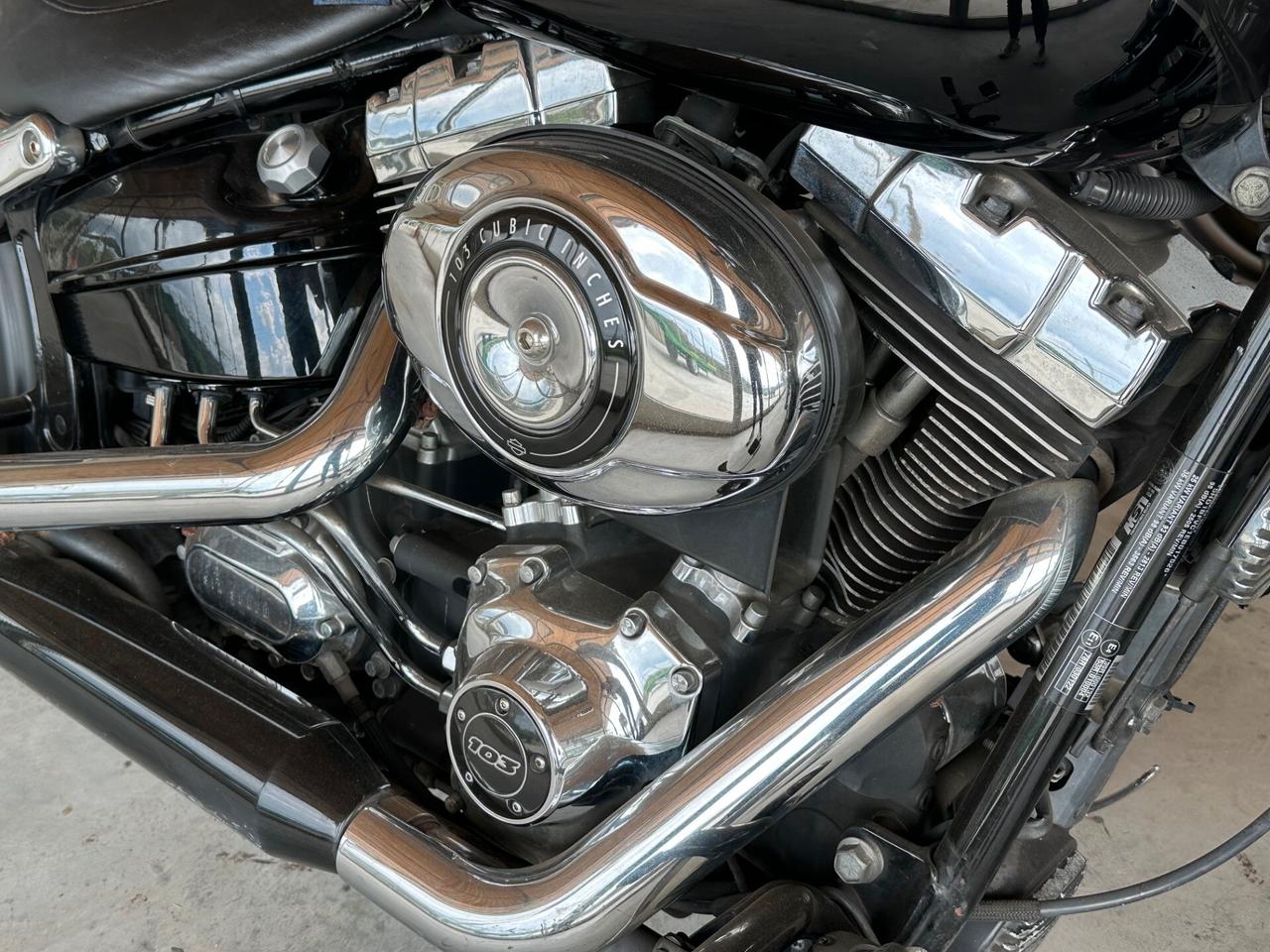 Harley-davidson Softail Breakout 1690