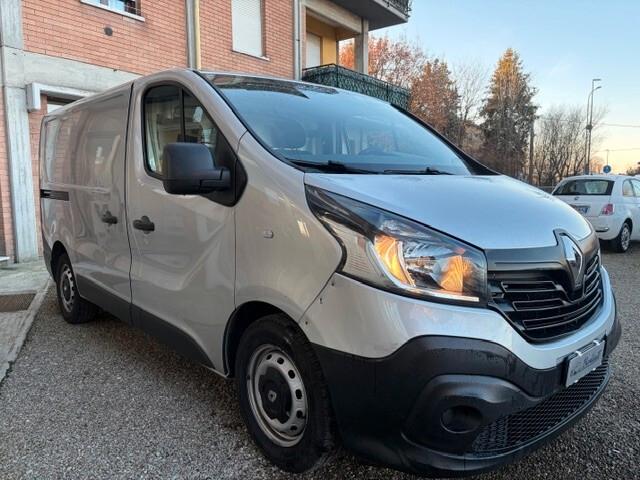 Renault Trafic 1.6 dci 115 CV L1 H1