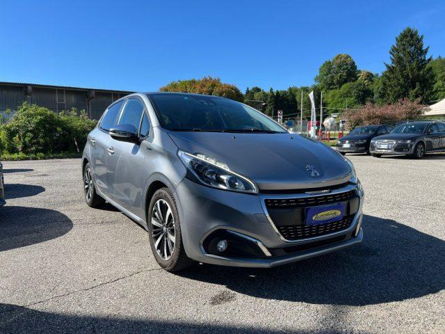 PEUGEOT 208 1° serie PureTech 82 Stop&Start 5 porte Signature