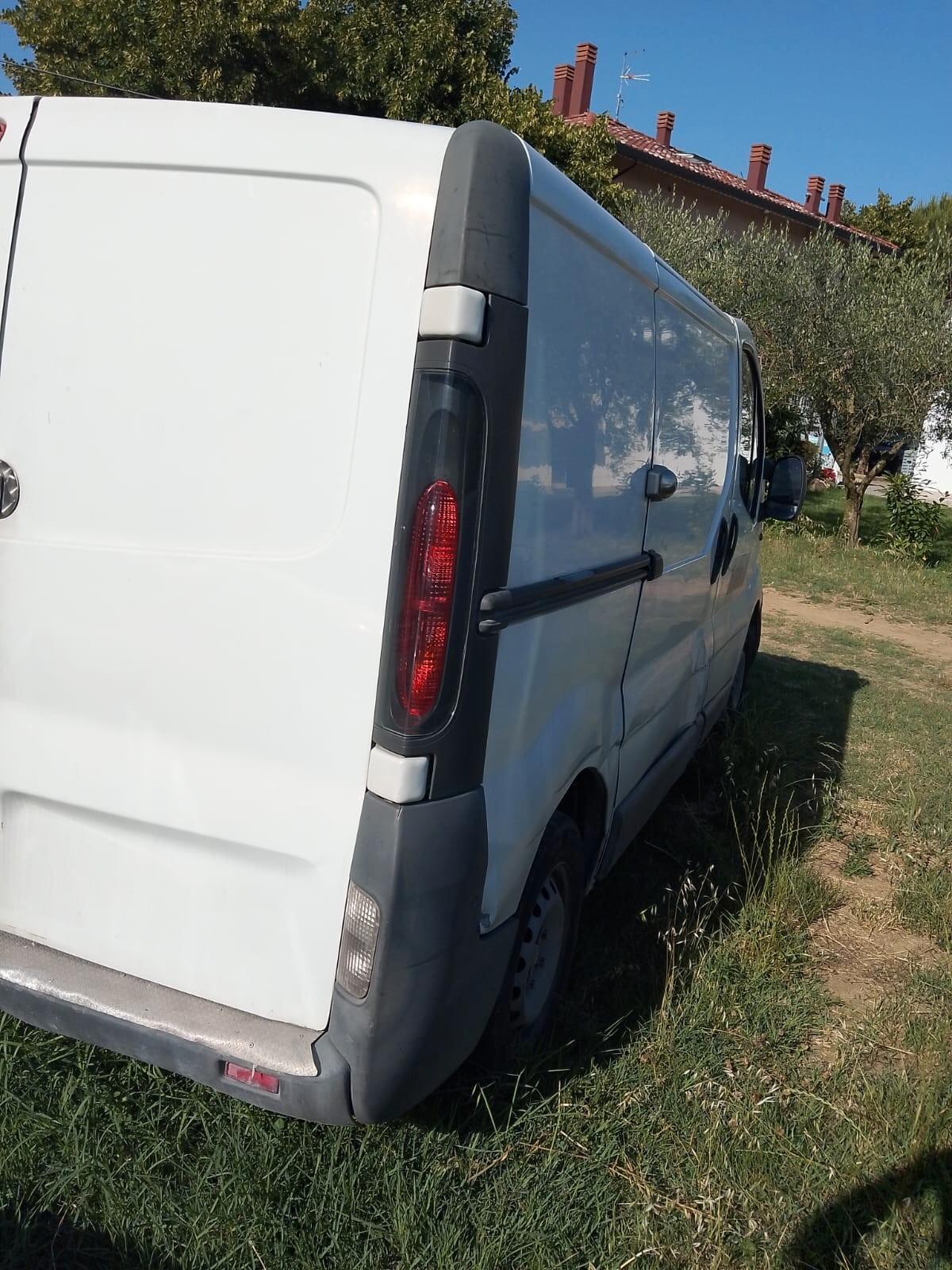 Opel Vivaro 25 1.9 DI PC-TN Furgone