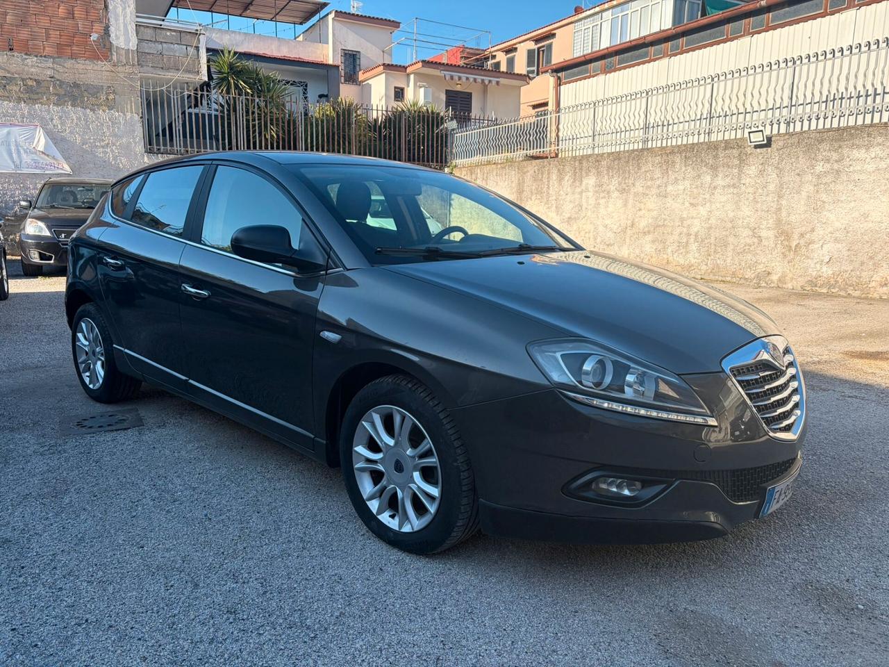 Lancia Delta 1.6 mjt 105 CV Gold come nuova