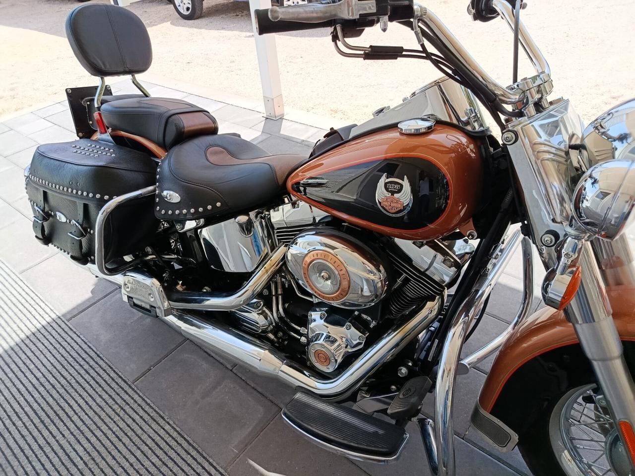 Harley-davidson FLSTC Heritage Softail Classic 105th ANNIVERSARY