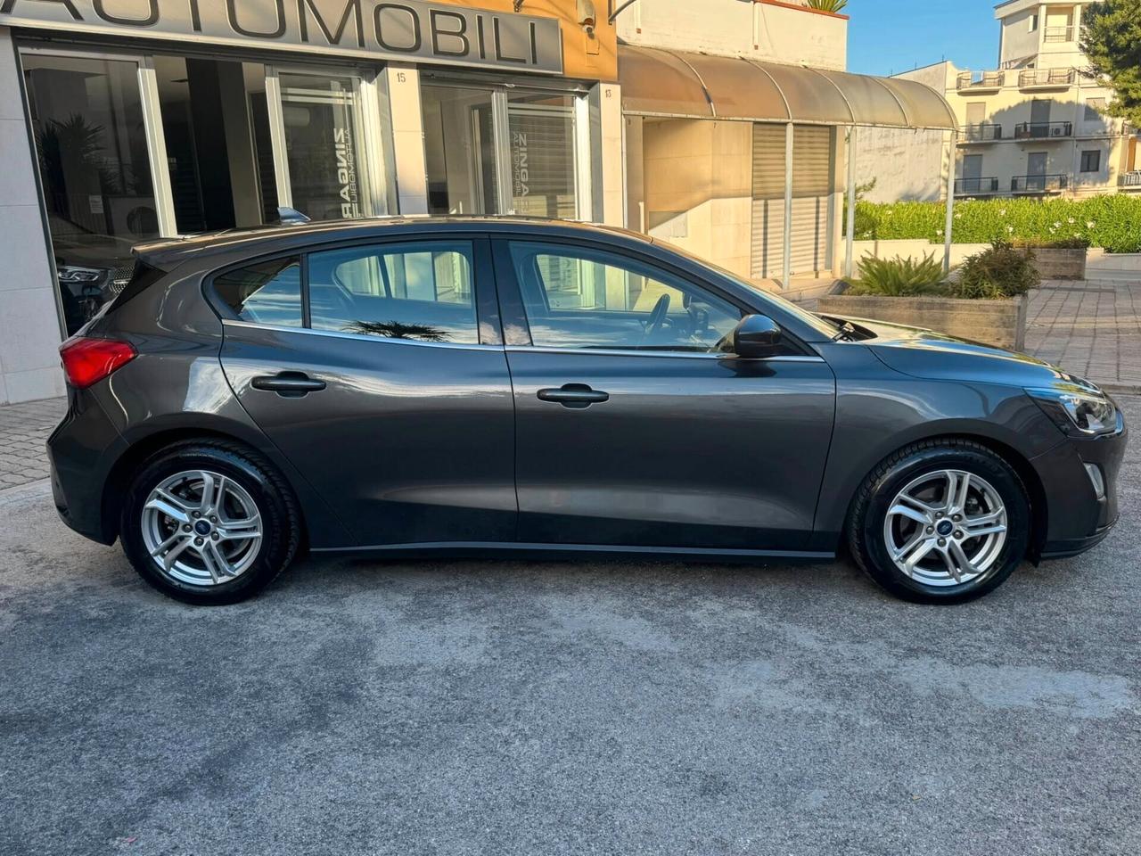 FORD FOCUS 1.5 TDCI 120 CV. E6 TITANIUM NAVI+CERCHI