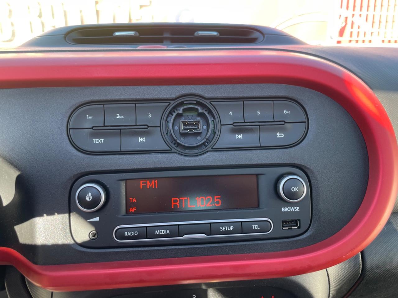 Renault Twingo 1.0 SCe Live