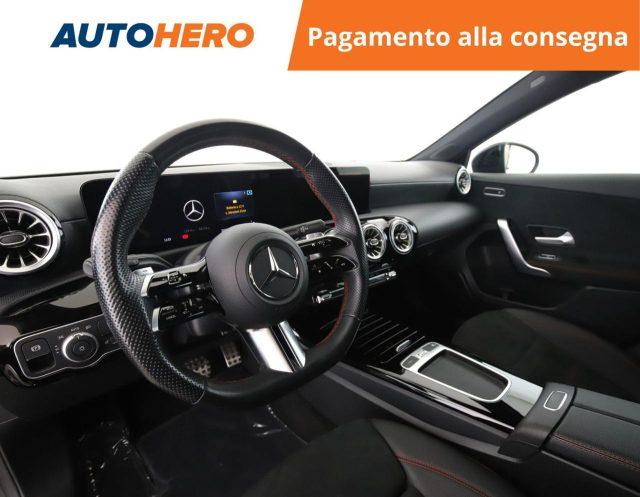 MERCEDES-BENZ A 200 d Automatic AMG Line Premium
