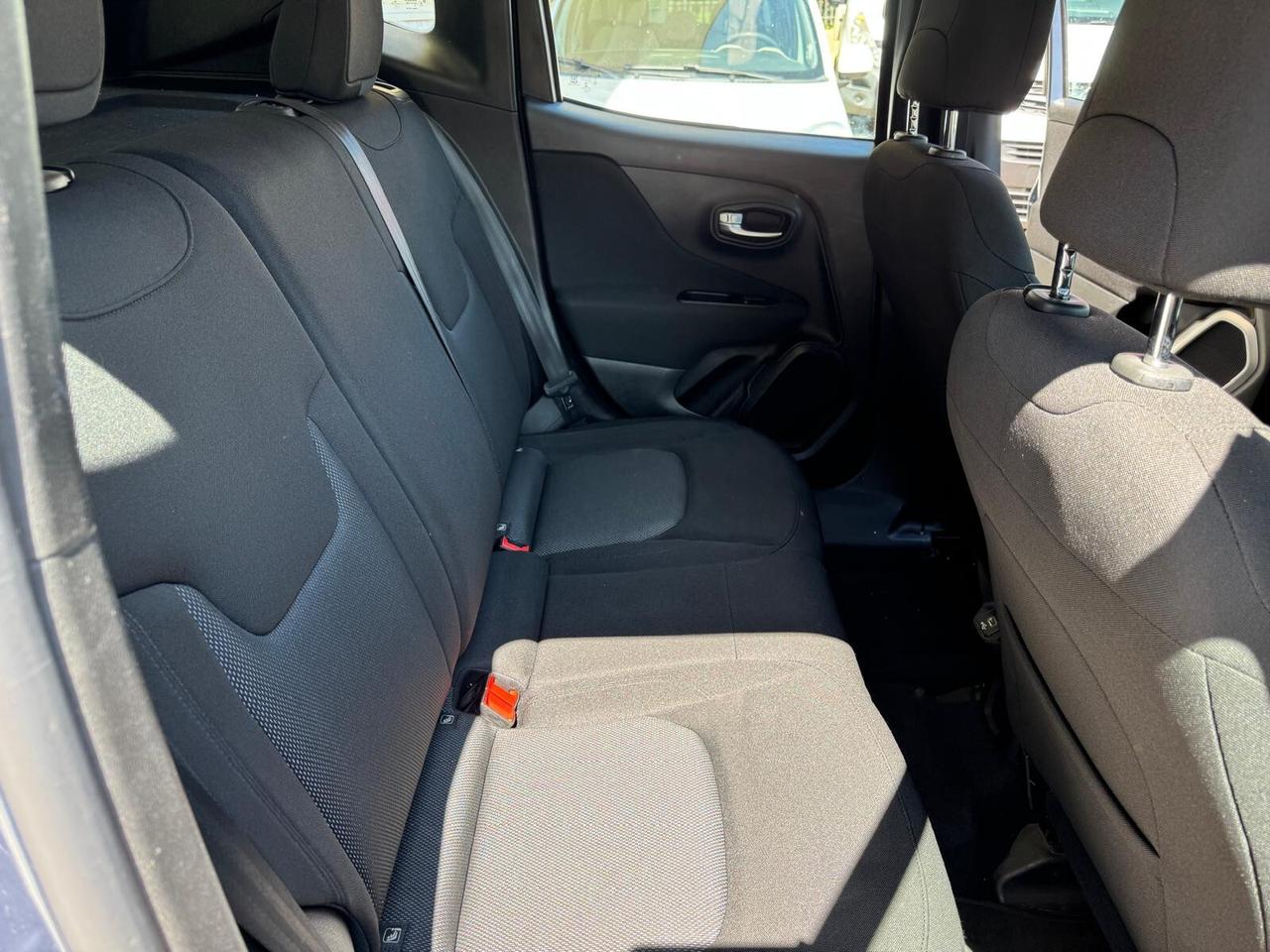 Jeep Renegade 1.6 Mjt DDCT 120 CV Business