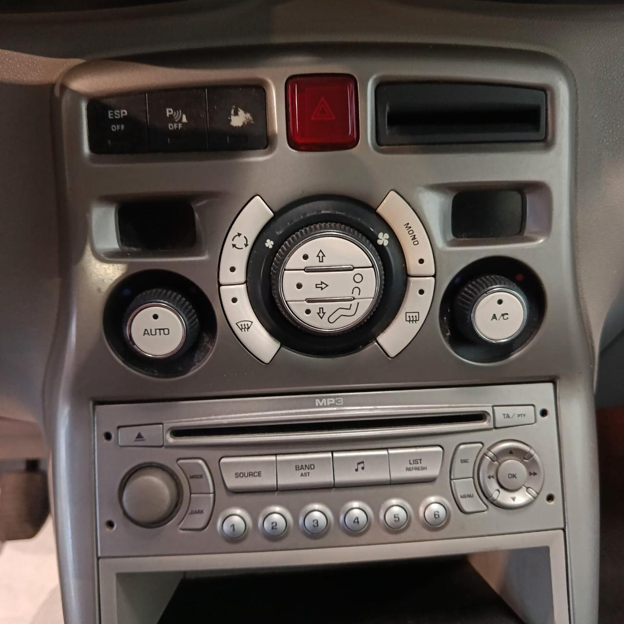 Citroen C3 PICASSO 1.4 BENZINA NEOPATENTATI EXCLUSIVE