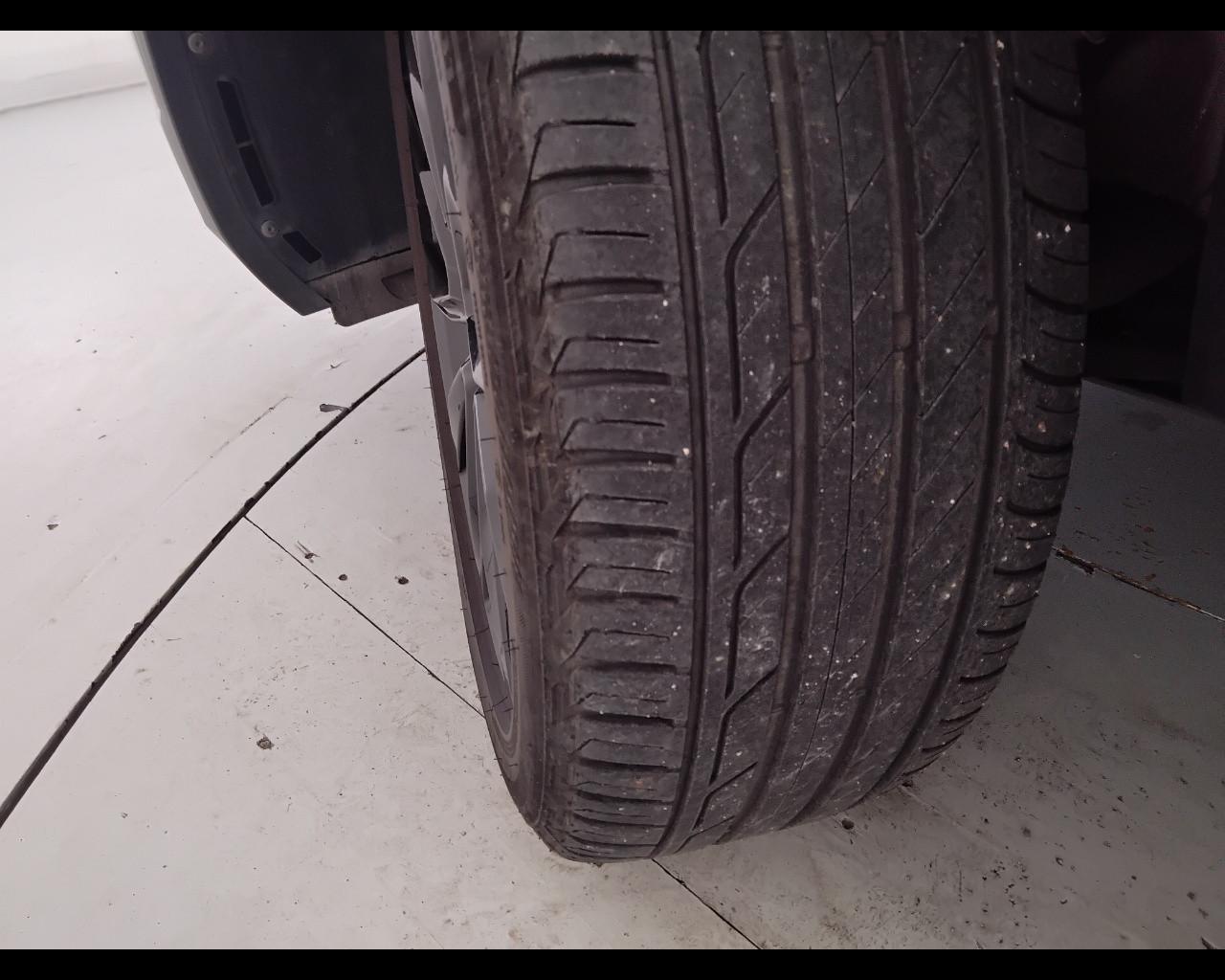 VOLKSWAGEN T-Roc 2022 - T-Roc 1.5 tsi R-Line dsg