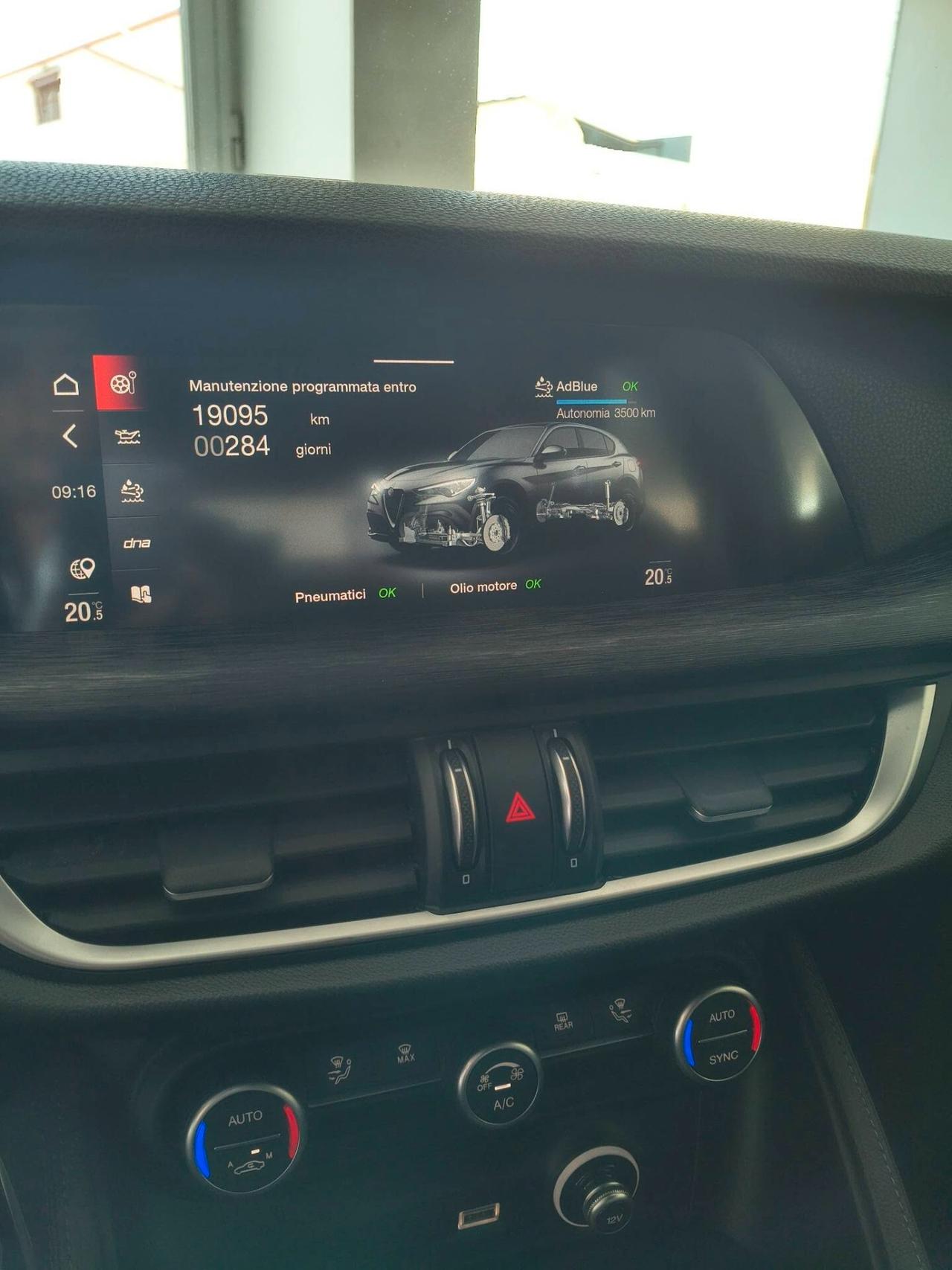 Alfa Romeo Stelvio 2.2 Turbodiesel 160 CV AT8 RWD Business