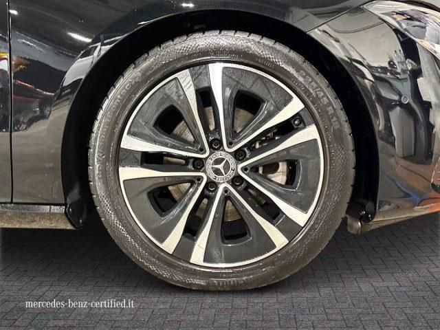 MERCEDES-BENZ CLA 180 d Automatic Shooting Brake Progressive Advanced