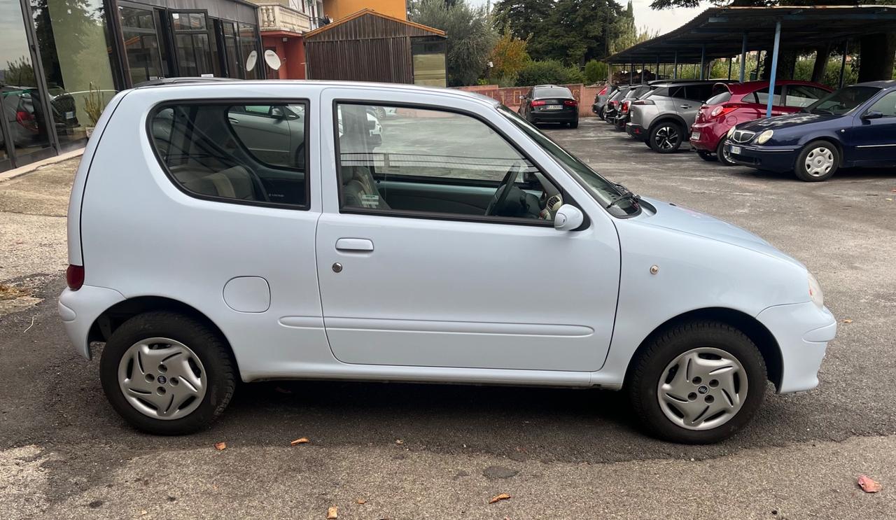 Fiat 600 1.1 Active-solo km 19800