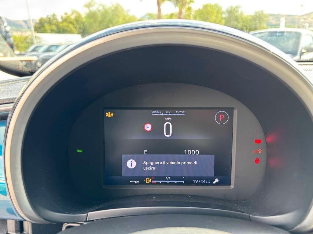 Fiat 600 Hybrid 110 CV DCT MHEV 2025 / KM 19.000 Tua a solo 215 Euro al mese