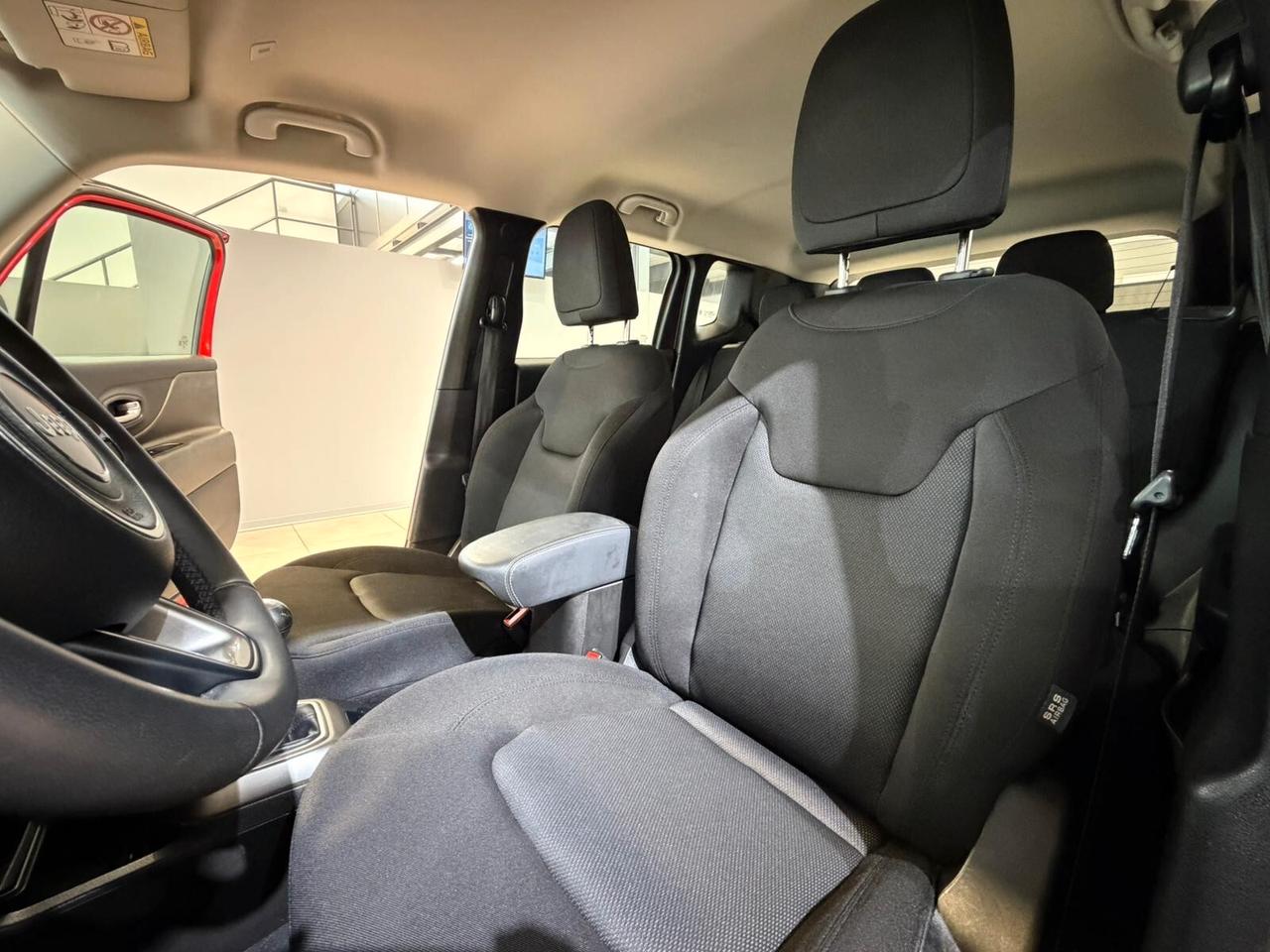 Jeep Renegade 1.6 Mjt 130 CV Longitude