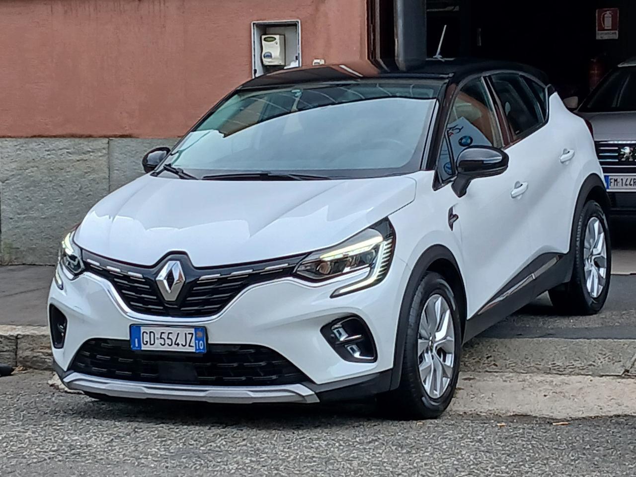 RENAULT Captur Blue dCi 8V 115 CV EDC