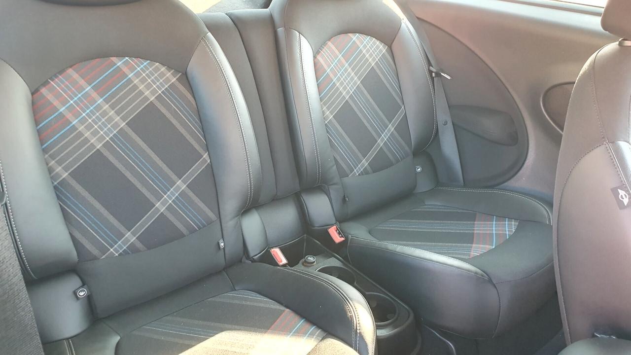 Mini Cooper D Paceman 2.0 Aut. - x operatori settore