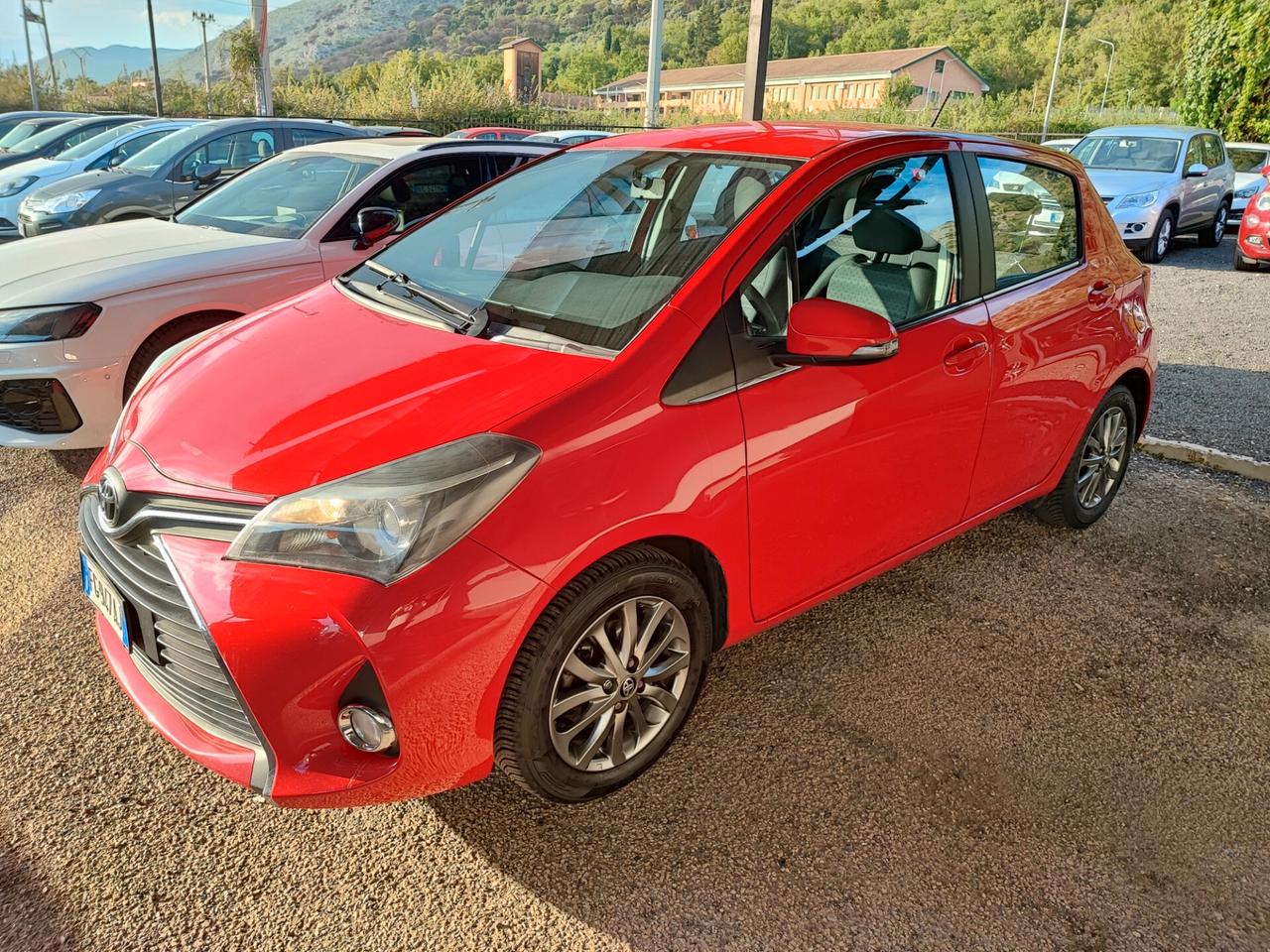 Toyota Yaris 1.0 5 porte Lounge