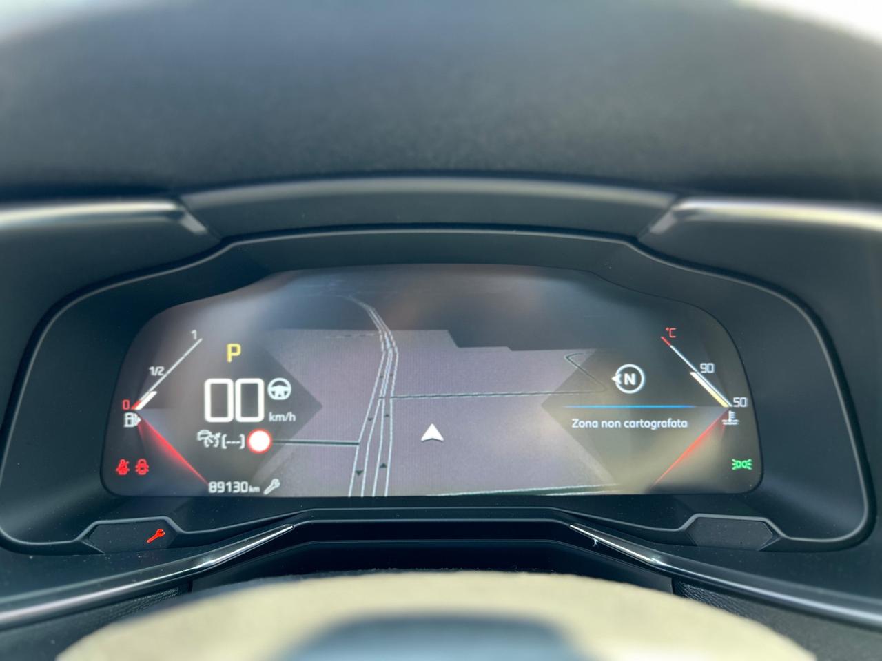 DS DS7 Crossback 1.5 bluehdi Performance Line 130cv auto