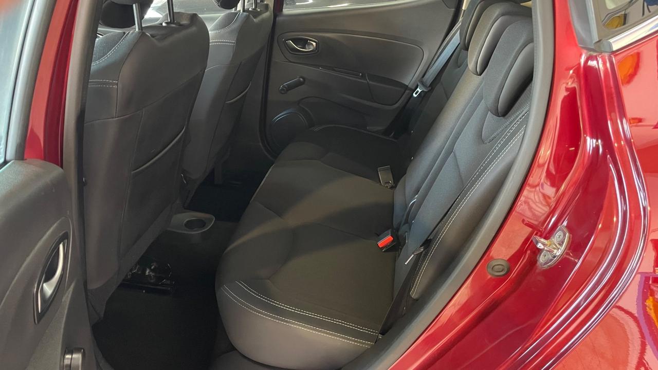 Renault Clio 1.2 75CV 5 porte Zen