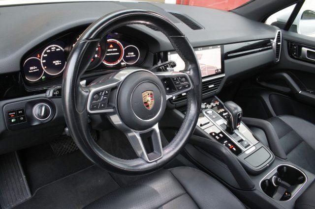 PORSCHE Cayenne 3.0 V6 Panorama Naz tg Unip Pneum