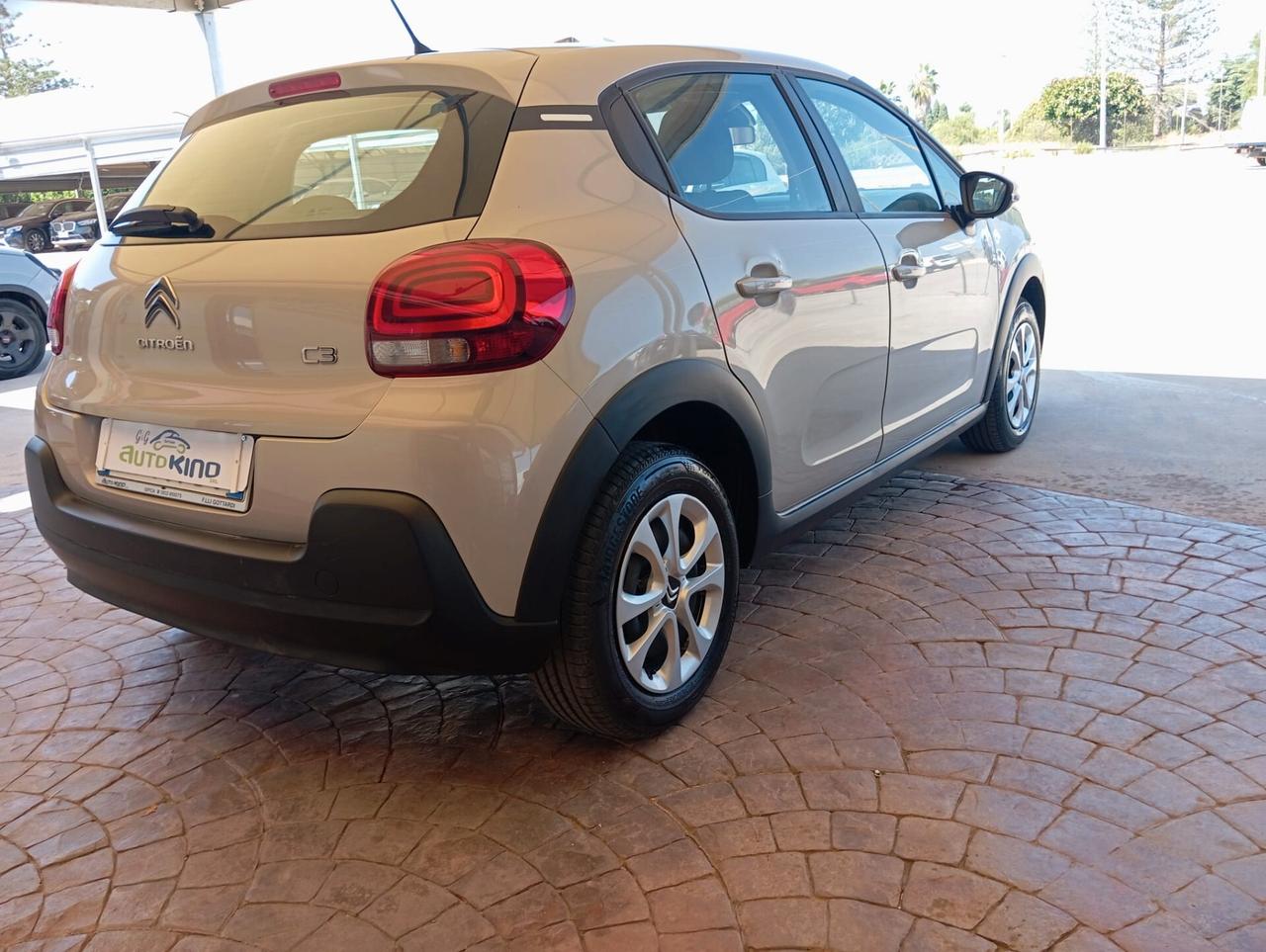 Citroen C3 PureTech 83 S&S You SOLO 692 KM???