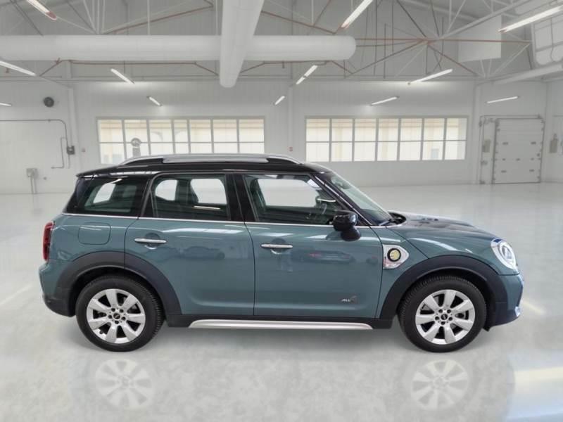 MINI COOPER SE COUNTRYMAN ALL4 BUSINESS AUTOMATICO 5 PORTE BERLINA
