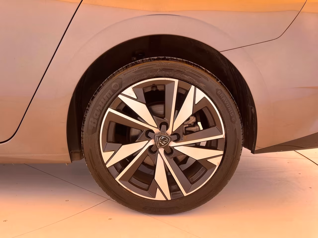 Peugeot 308 - 1.5 bluehdi Allure Pack s