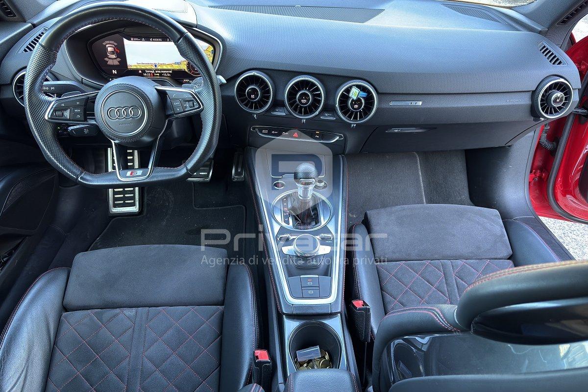 AUDI TT Coupé 40 TFSI S tronic