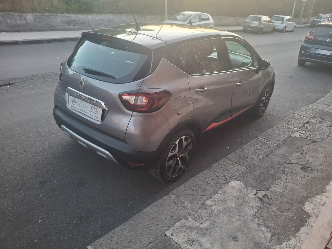 Renault Captur dCi 8V 90 CV Start&Stop Sport Edition2