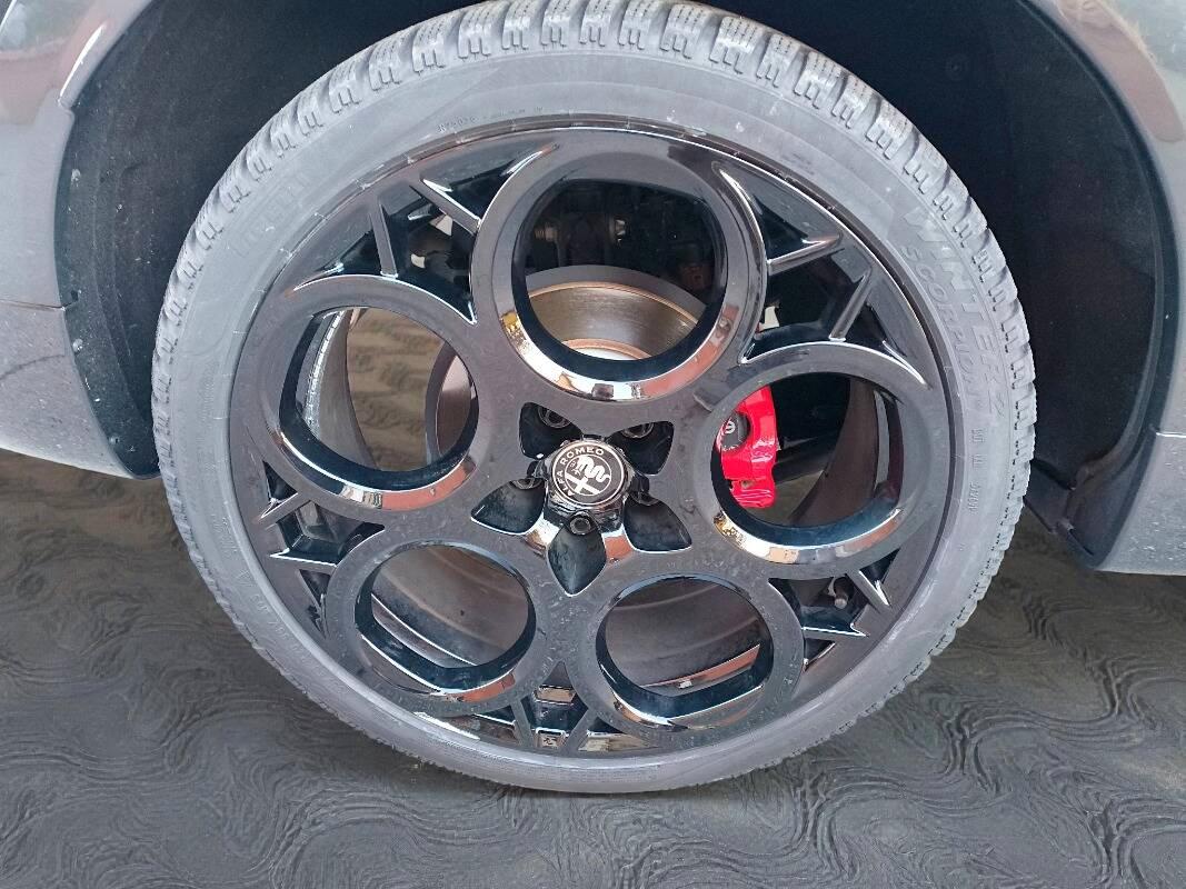 Alfa Romeo Tonale Tonale 1.5 hybrid Veloce 160cv tct7 2023