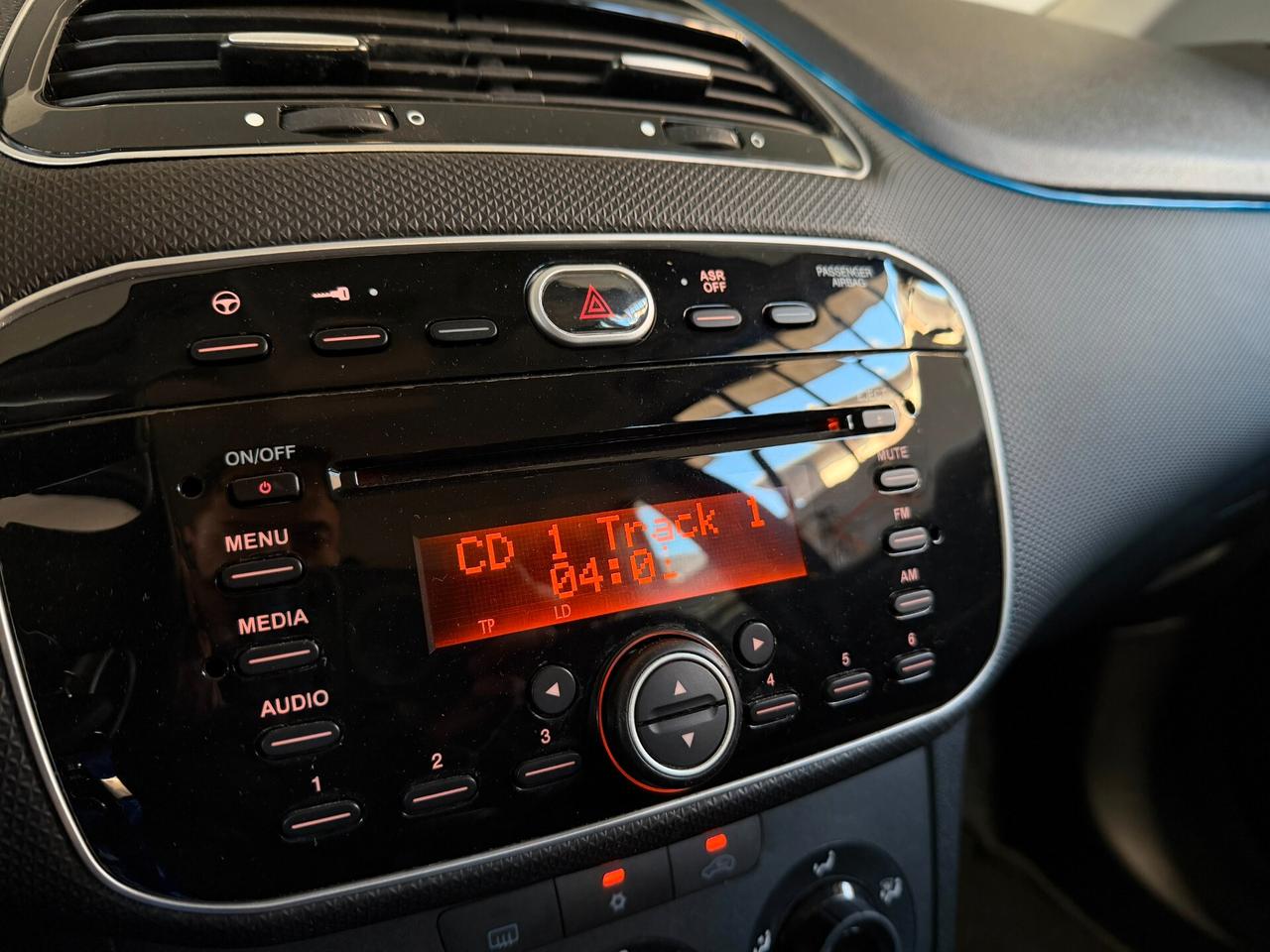 Fiat Punto 1.2cc BENZ 69cv EURO 6B - UNICO PROPRIETARIO