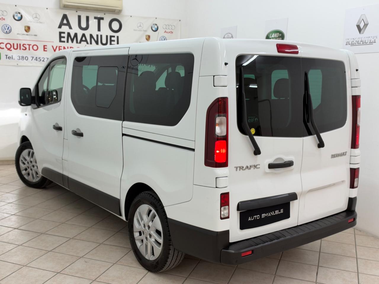 Renault Trafic 2.0 dCi 145CV 9Posti