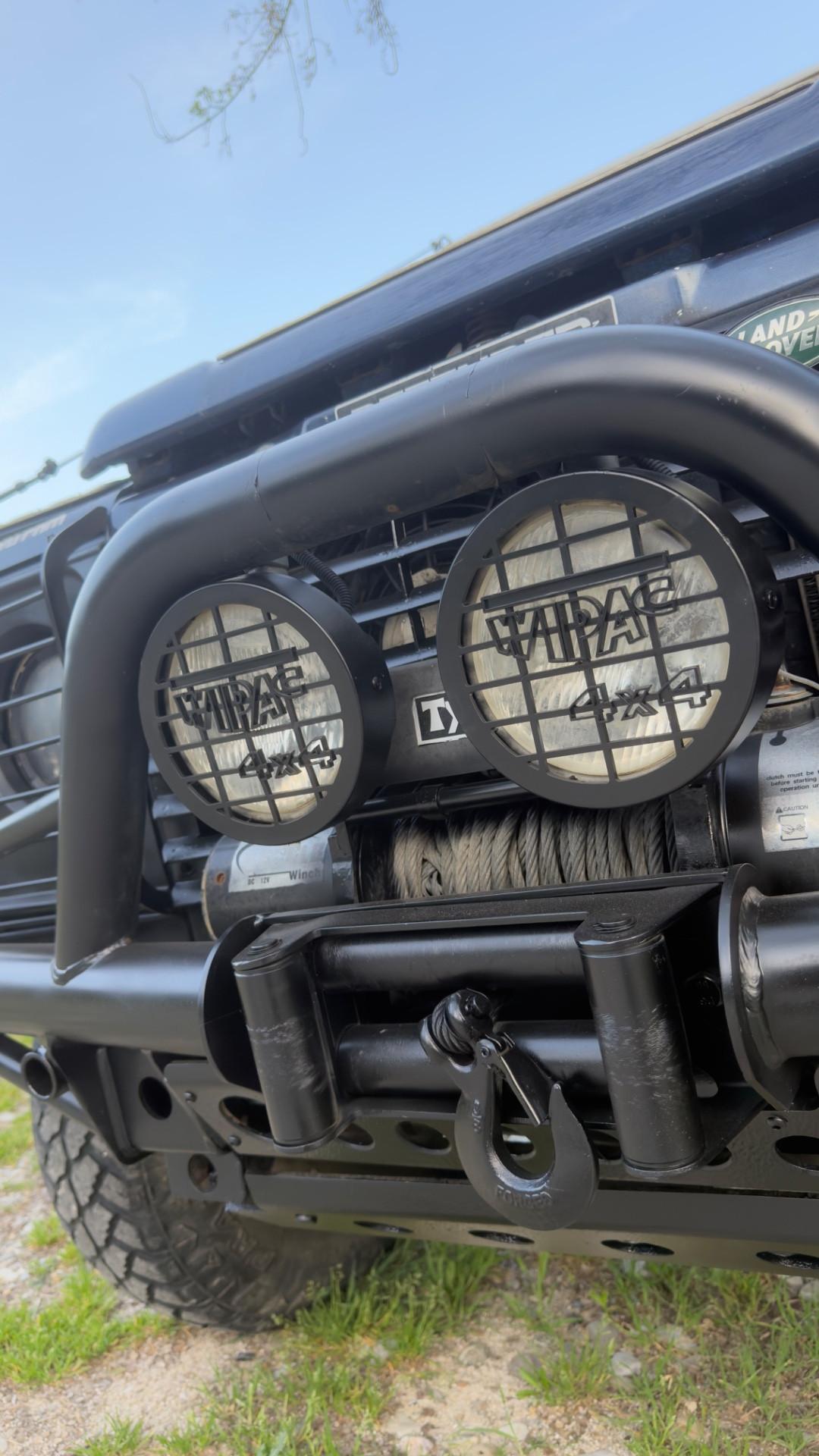 Land Rover Defender TD90 Hard-top