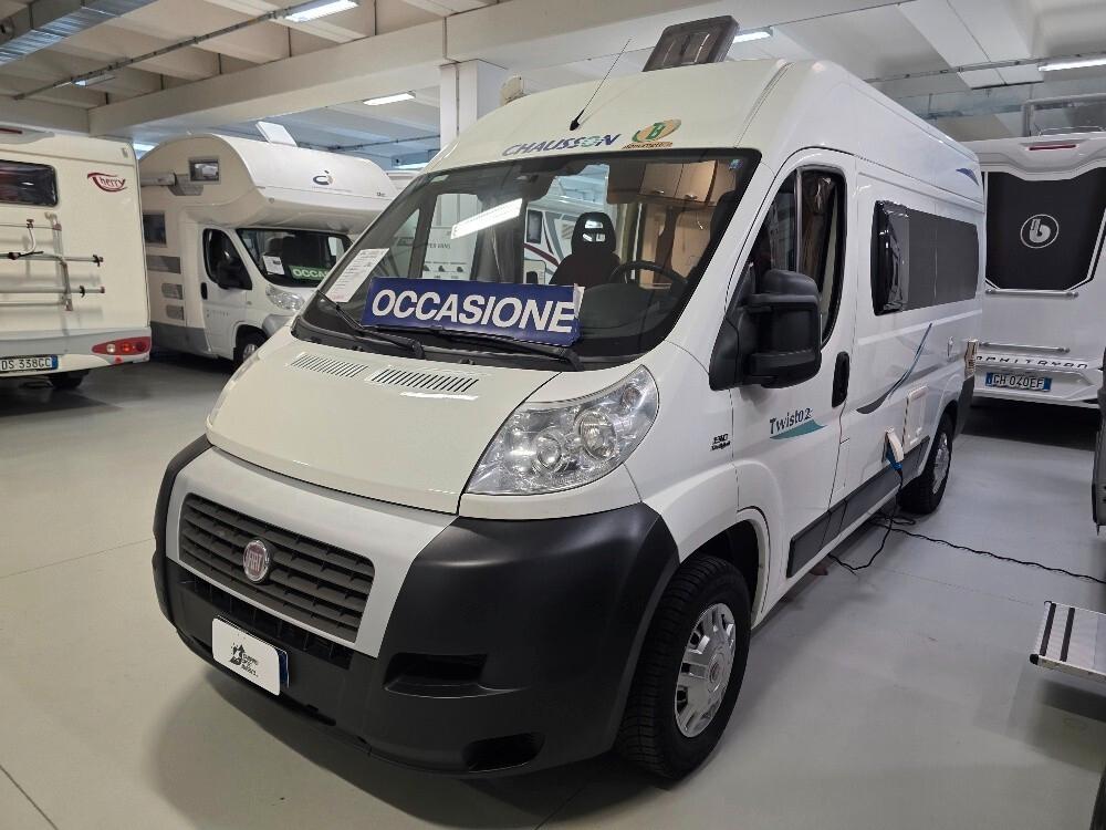 CAMPER VAN CHAUSSON TWIST 02S
