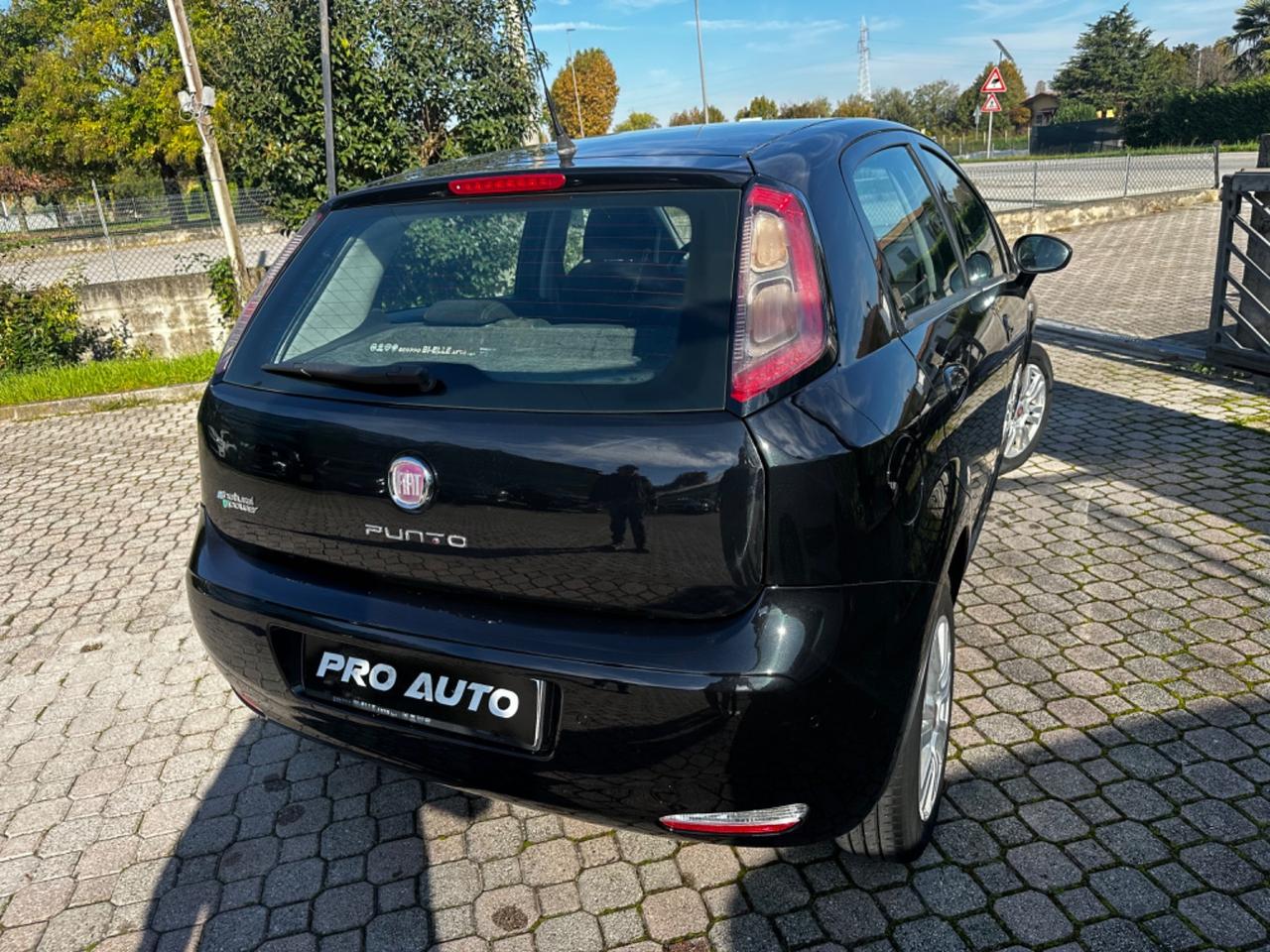 Fiat Punto 1.4 8V 5 porte Natural Power Lounge