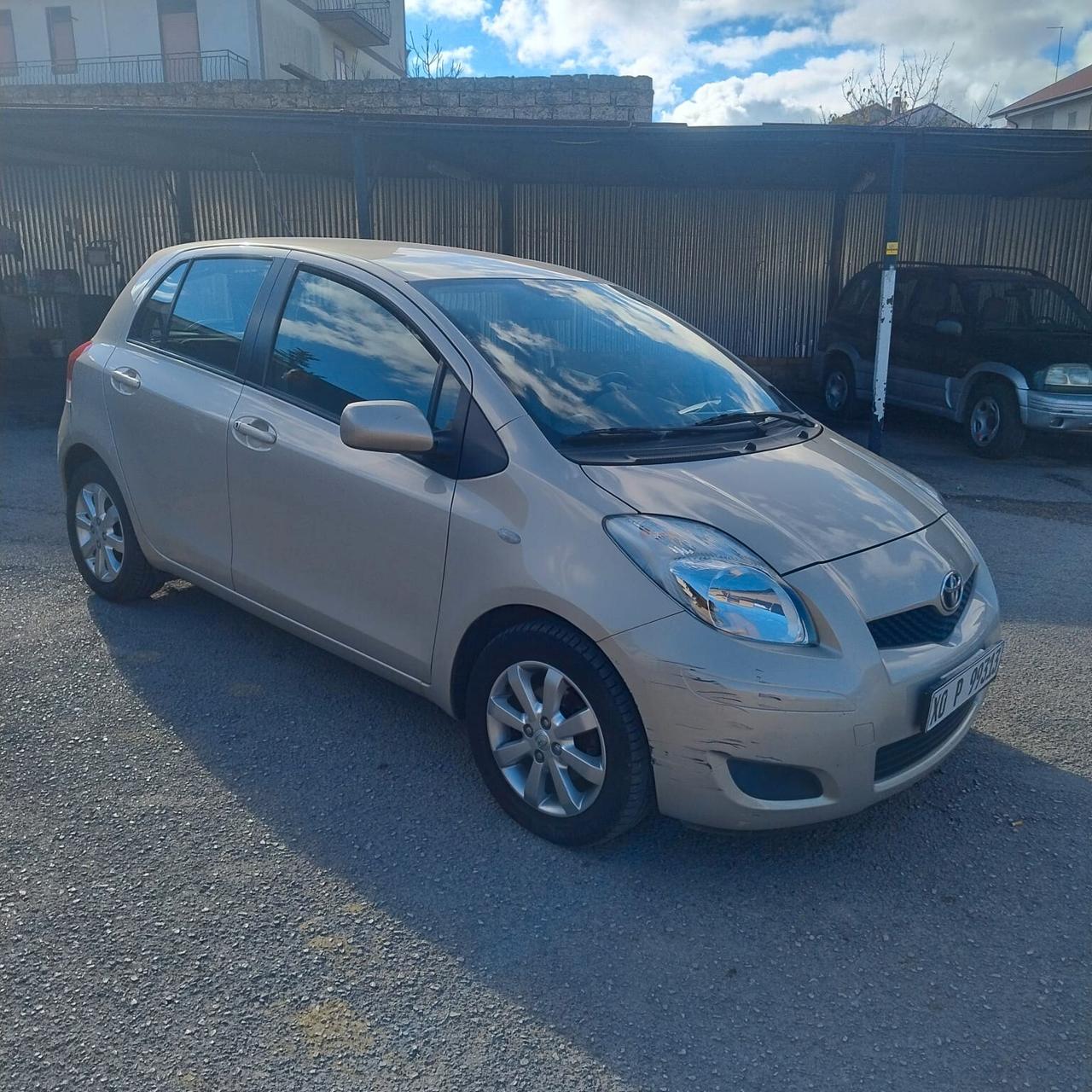 Toyota Yaris 1.4 D-4D DPF 5 porte M-MT Sol