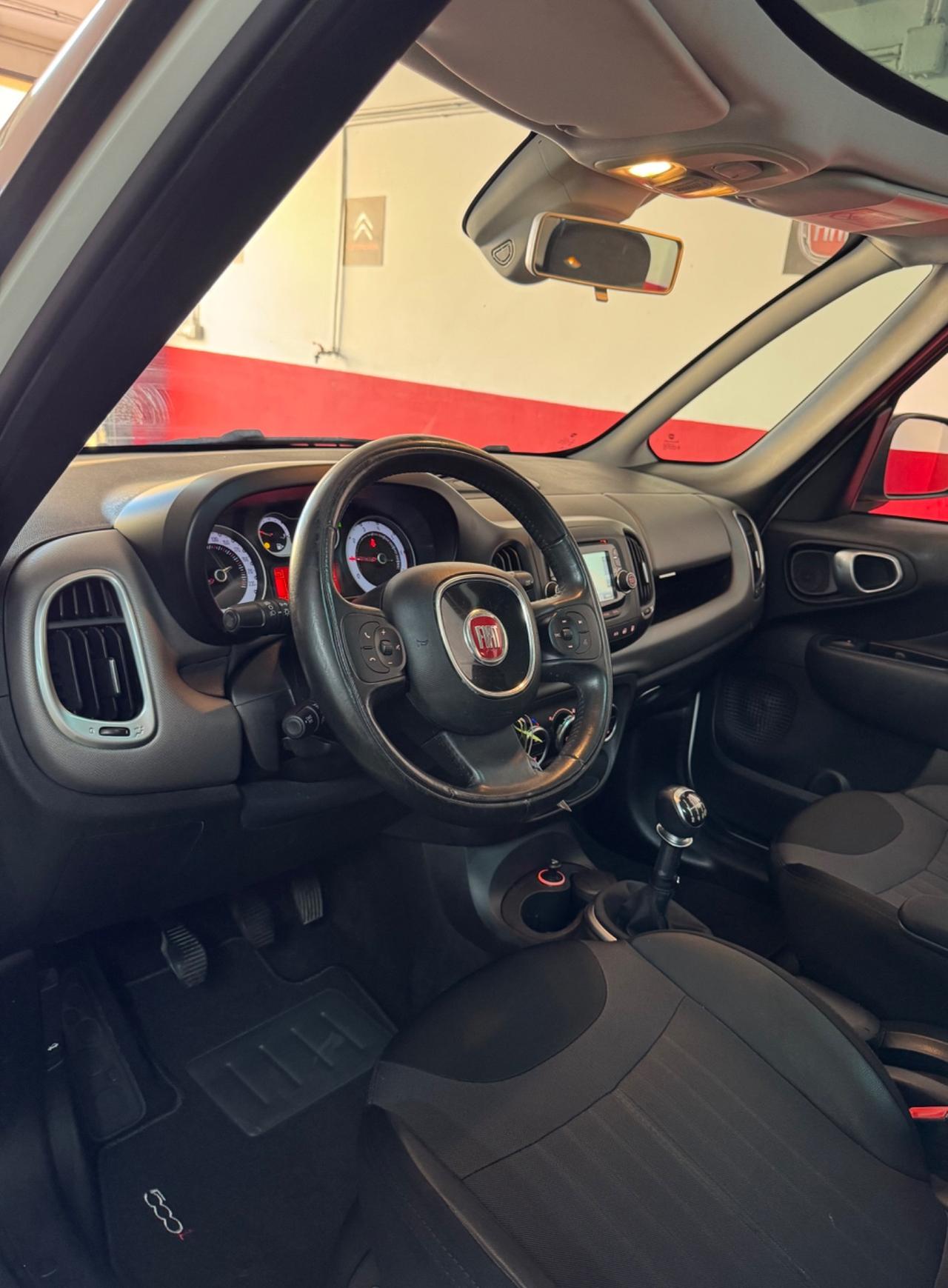 FIAT 500 L, 90000 CHILOMETRI, 2016,TETTO PELLE NAVIGATORE