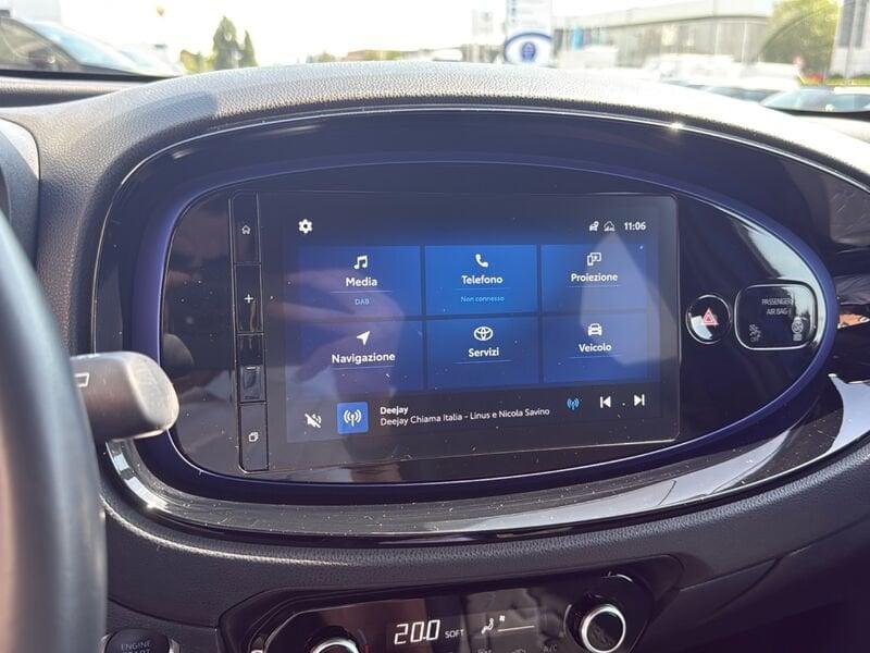 Toyota Aygo X 1.0B (72 CV) Lounge S-CVT