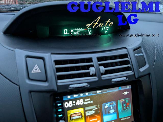 TOYOTA Yaris 1.3 5 porte Sol