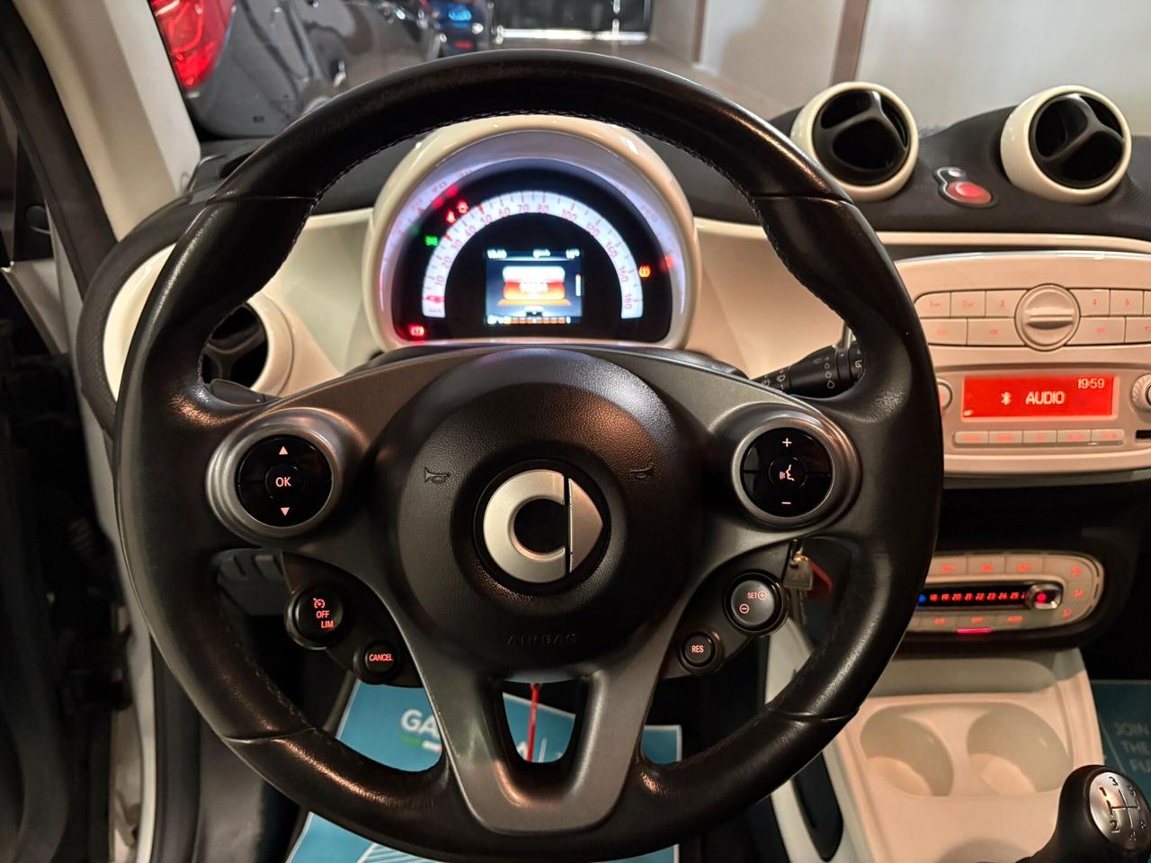 Smart ForTwo 1.0cc 70cv Passion Limited