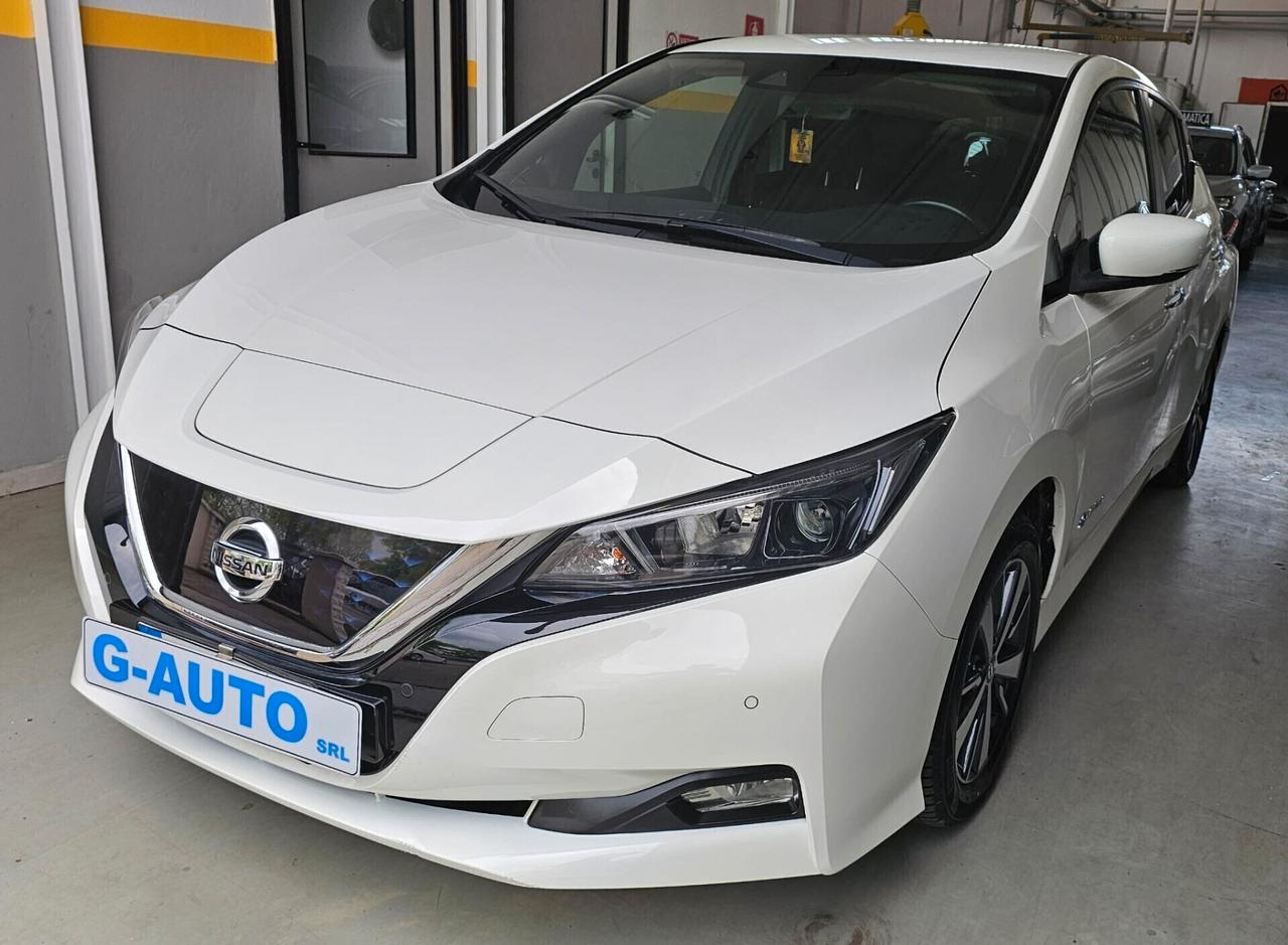 Nissan Leaf Acenta 40 kWh Hatchback 25.000 KM