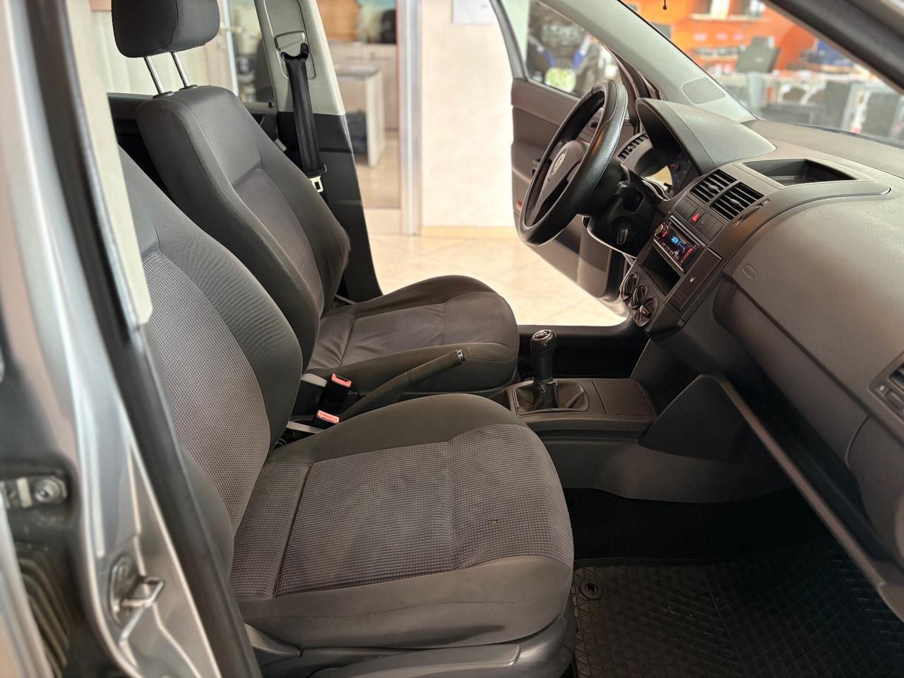 Volkswagen Polo 1.4/80CV 16V 5p. GPL Comfort.