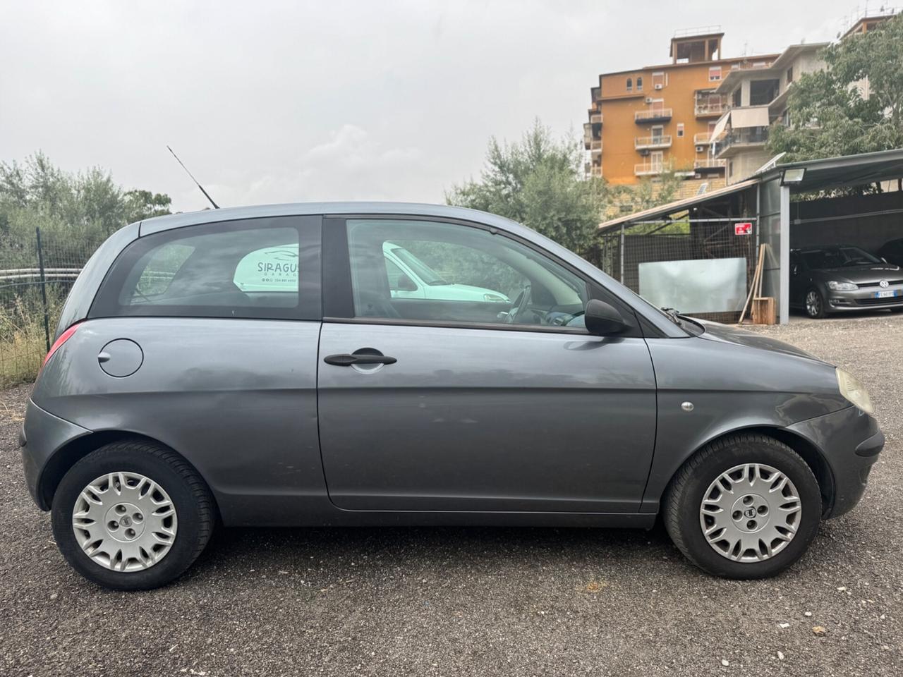 Lancia Ypsilon 1.2 16V Argento