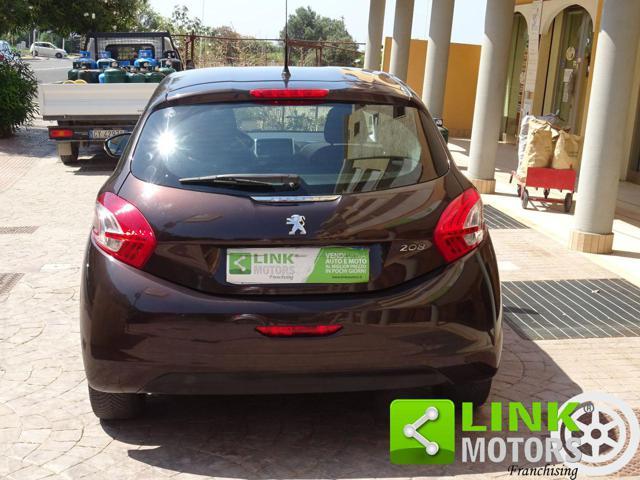 PEUGEOT 208 1.2 82 CV - GPL