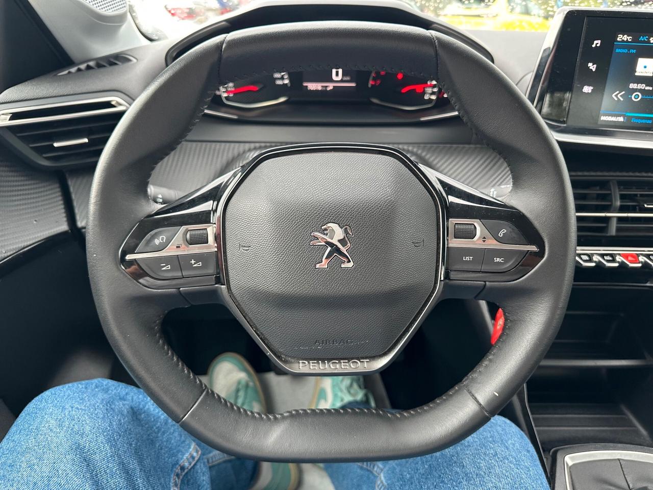 Peugeot 208 BlueHDi 100 Active Pack